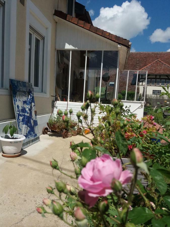 Bed and Breakfast Campagn'Arts Villechétif Exteriér fotografie