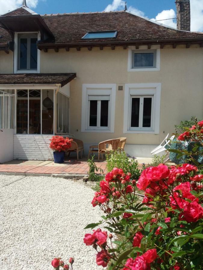 Bed and Breakfast Campagn'Arts Villechétif Exteriér fotografie